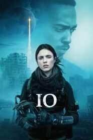 IO: Sola en la Tierra (IO)